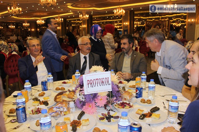 ak-parti-sultangazi-vefa-iftarıIMG_7572