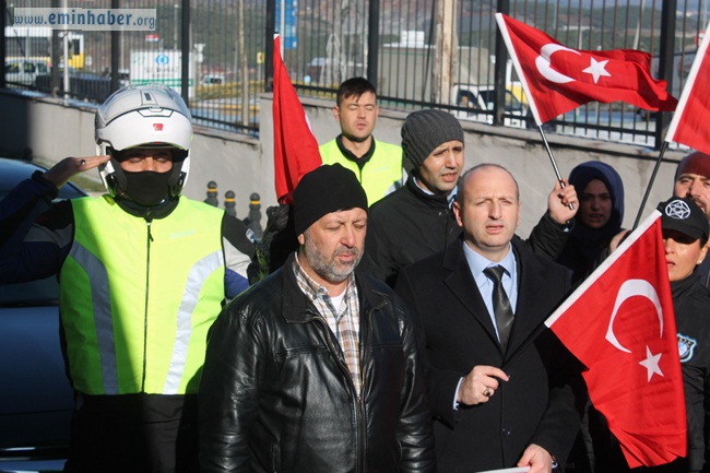 Bem-Bir-Sen 5 No’lu şube başkanlığı ‘Polisimize destek, teröre lanet’ yürüyüşüIMG_4877