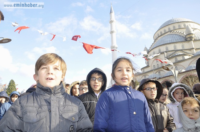 Sultangazi'de Halep'e 10 Tır'lık Yardım_DSC8623