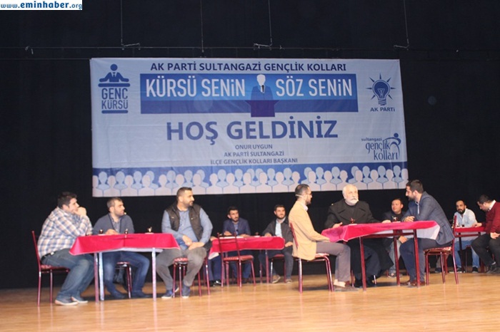 ak-parti-gençlik-kolları-genç-kürsüIMG_0964