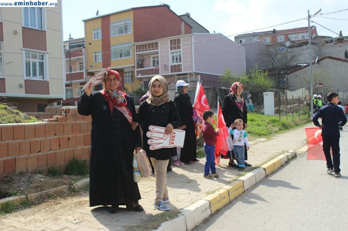 ak-parti-yayla-mahallesi-sevgi-yürüyüşü7df8a3e1-fe09-4ec4-aeee-4e57979c39c6