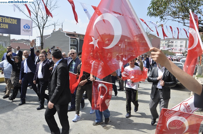 ak-parti-yayla-mahallesi-sevgi-yürüyüşü_DSC9925