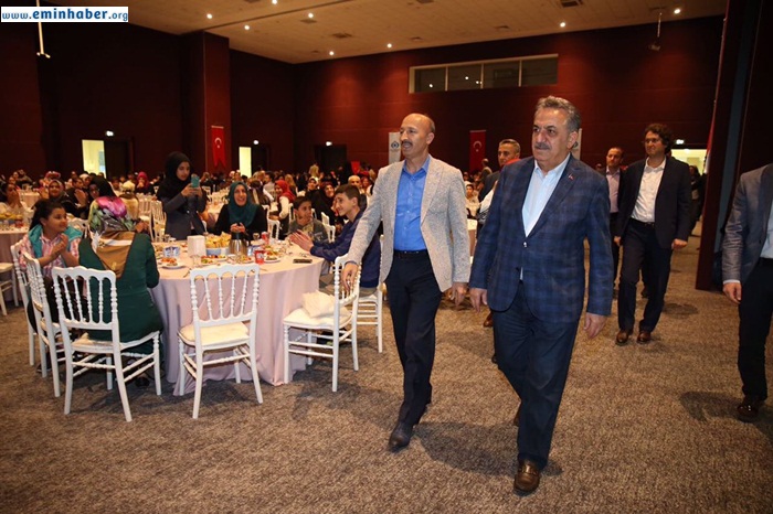 AK Parti Genel Başkan Yardımcısı Hayati Yazıcı-sultangazi-iftarDB-lpw2XYAMJftX