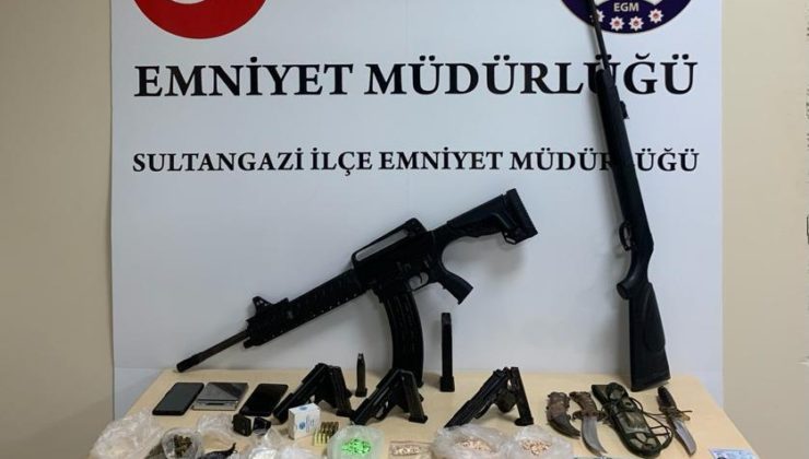 Sultangazi’de uyuşturucu operasyonu: 18 gözaltı