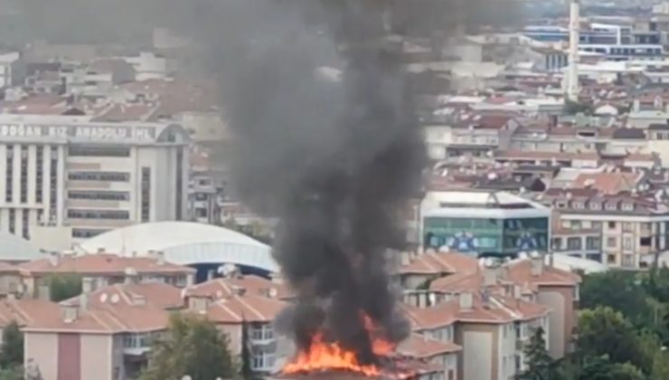 CUMHURİYET MAHALLESİ’NDE ÇATI YANGINI